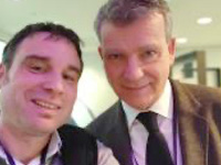 Photo de Gilles Cavalli accompagné de Arnaud Montebourg